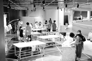 “Miraí-ra room”, workshop de trabalhos manuais e experimento