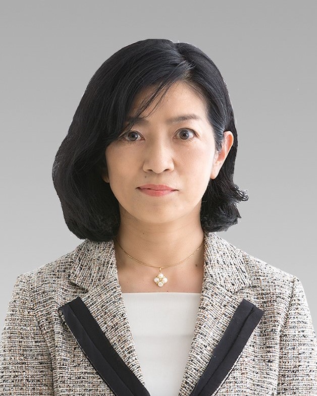 石田由紀子氏