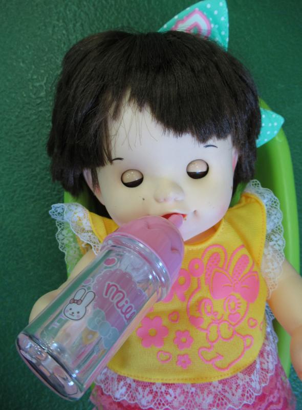 哺乳瓶