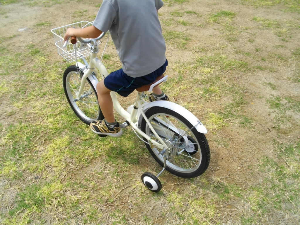 子ども用自転車白
