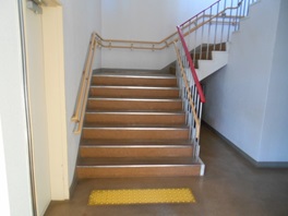 階段の事例