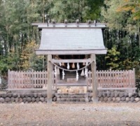 写真：初生衣神社の社。