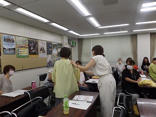 カラー06084