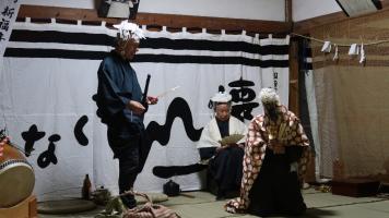 懐山おくない駒の舞