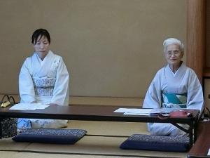 講師の鈴木陸子先生（右）と助手の髙橋和美先生