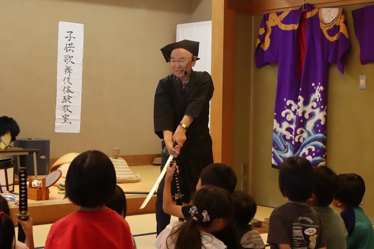 雄踏歌舞伎R8子ども体験