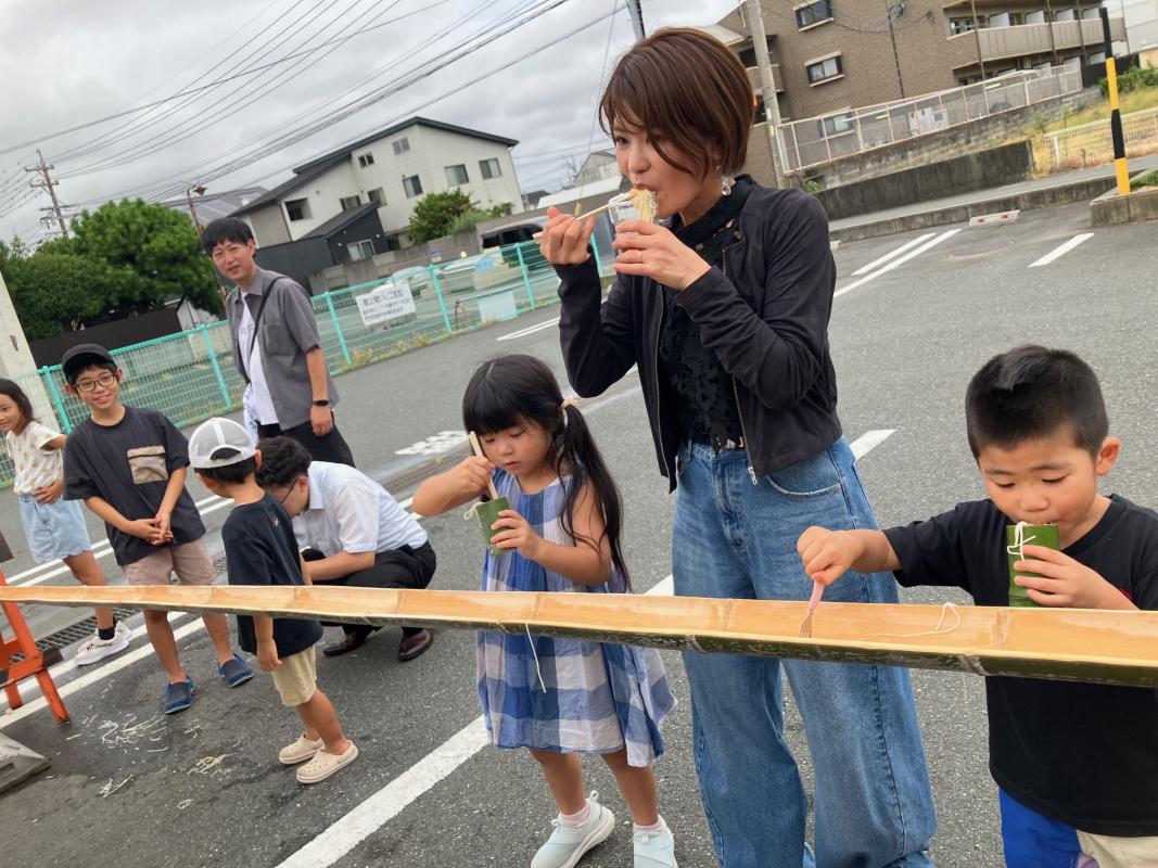 流しそうめんの様子1