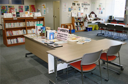 図書・コミュニティエリア