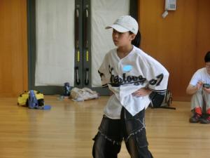 かっこよく踊れています