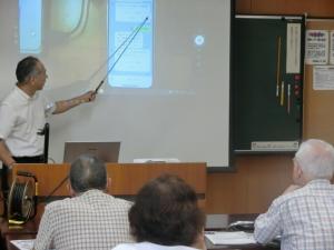 防災情報の出し方を説明