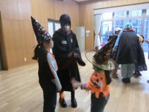 ゲームを楽しむ様子2