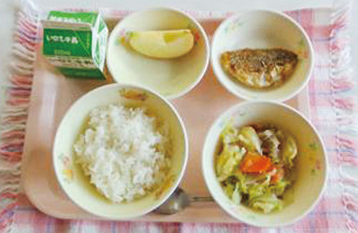 小学校給食
