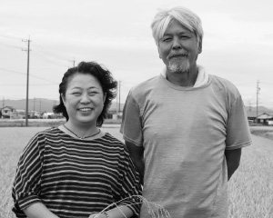 やら米かの生産者 鈴木 勝之さん、睦子さん(浜名区竜南)