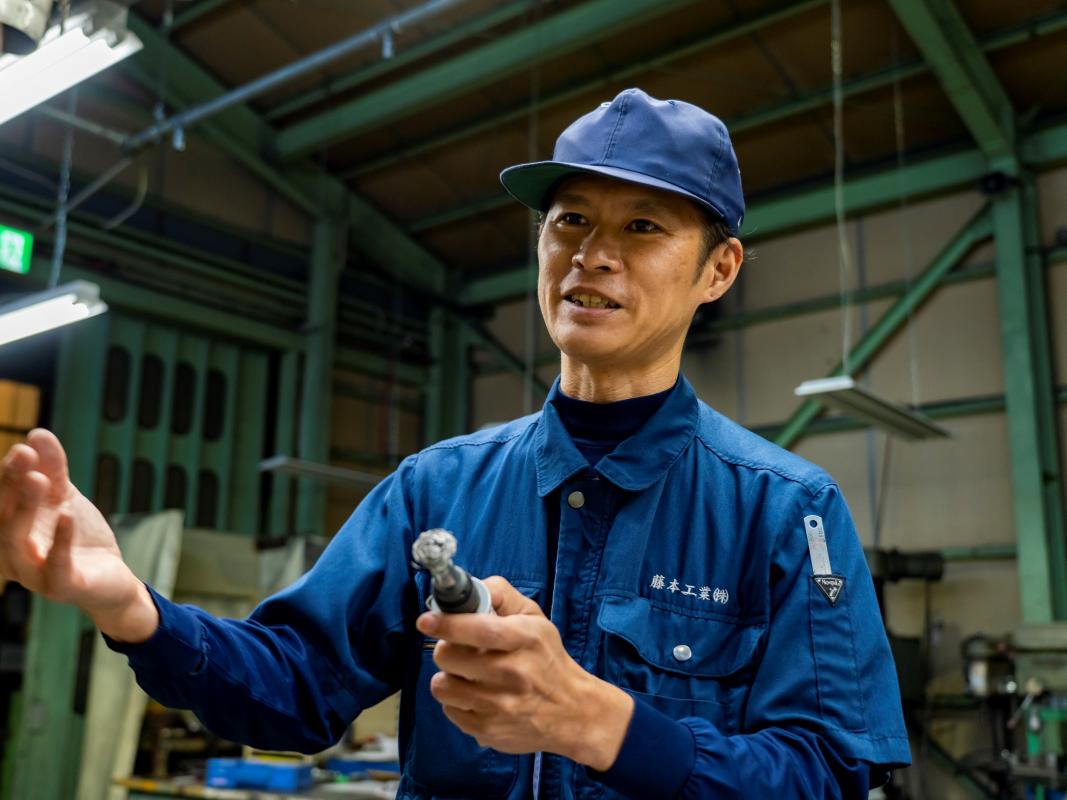 松井敦仁氏