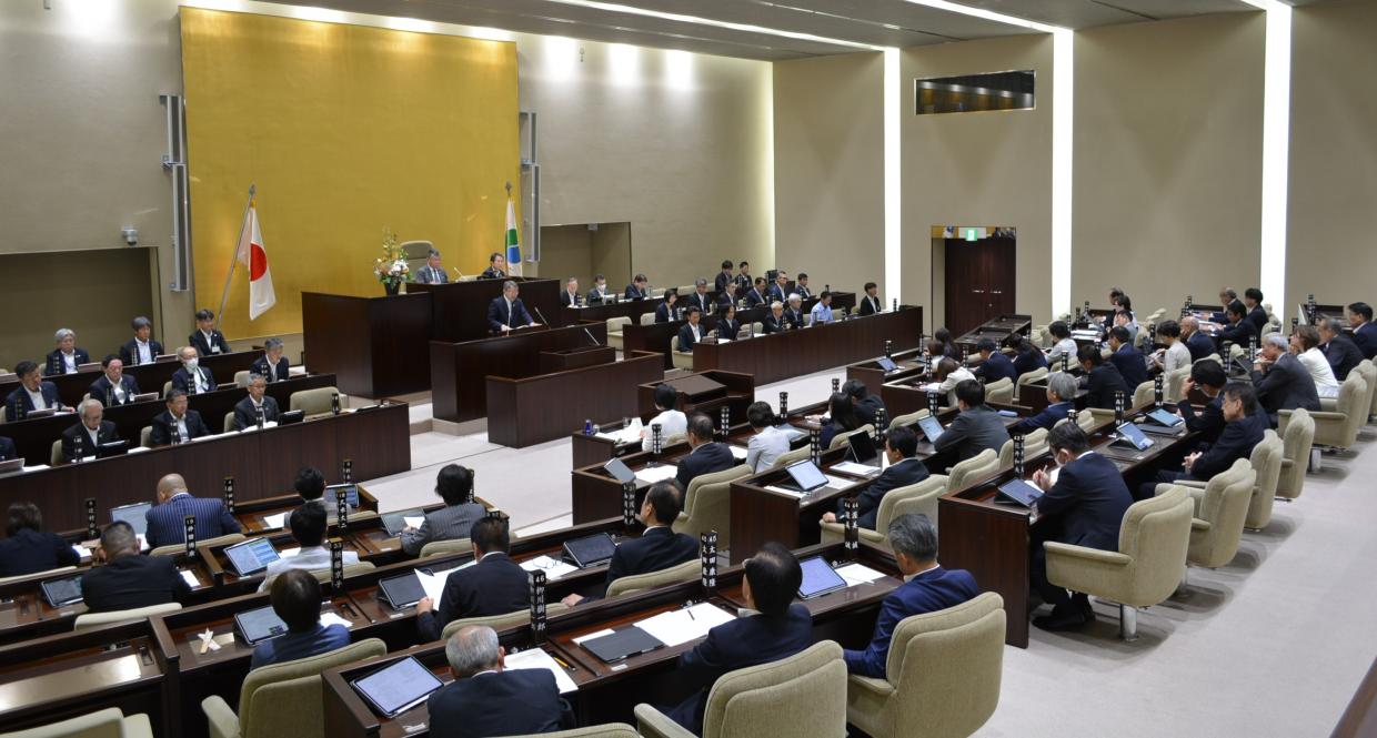 本会議の写真