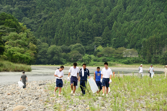 清流のまち浜松魚心水心写真1