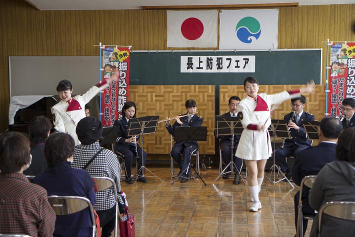 静岡県警察音楽隊による演奏もありました