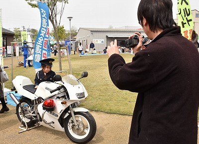 平成28年4月広報取材日記（交通白バイ）