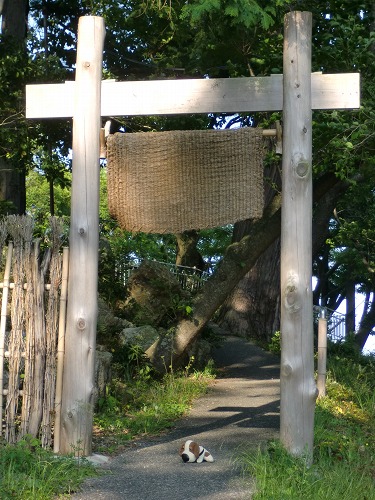 犬くぐり道