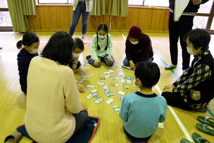 光明かるた大会の様子