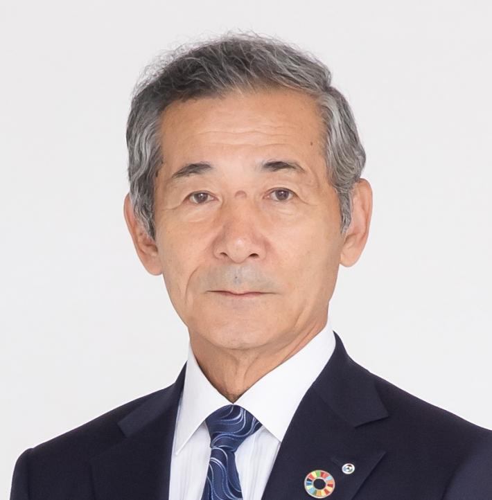 山本敏博氏