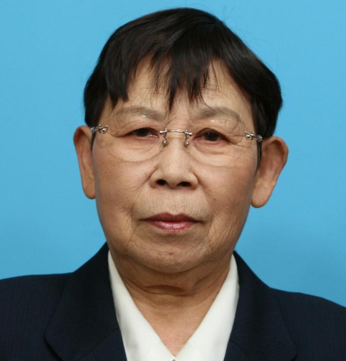 石川彌生氏