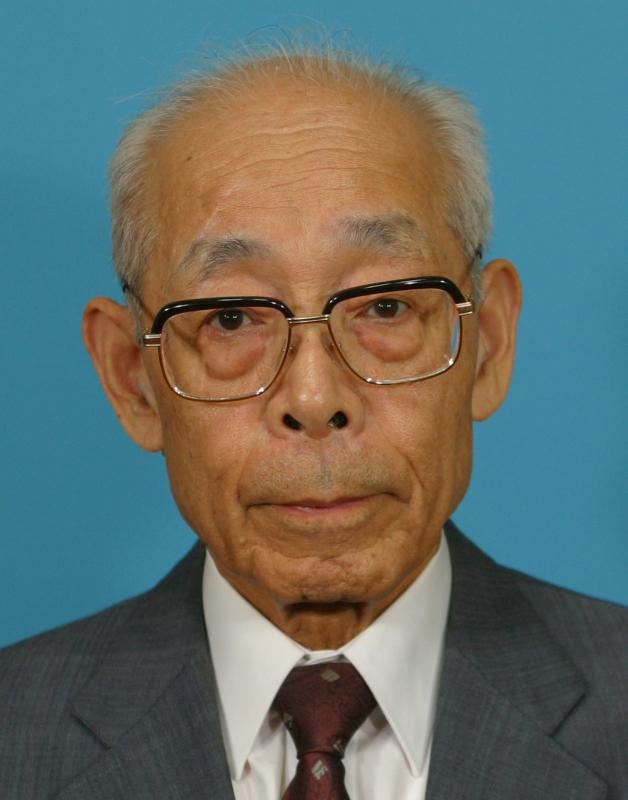 村井一夫氏